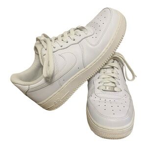 Women’s Nike Air Force 1 Trainers Size 8 DD8959-100